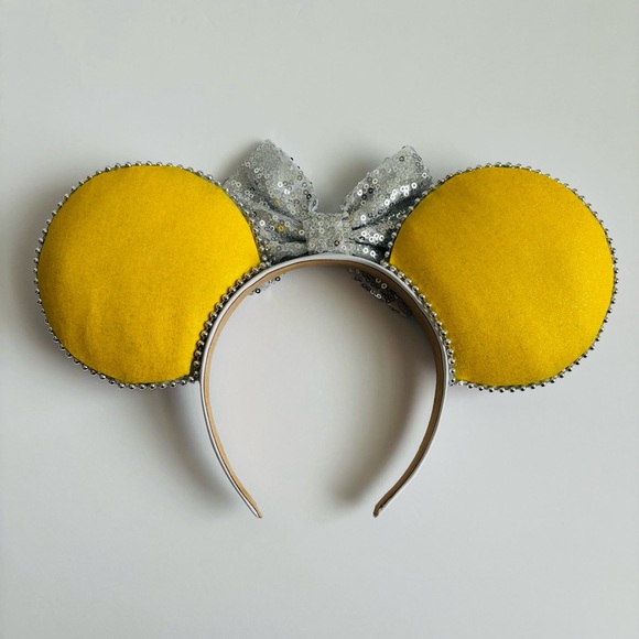 Winnie the Pooh Handmade Ears Headband With Sequin Bow - Picture 2 of 13